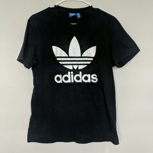 Adidas tee